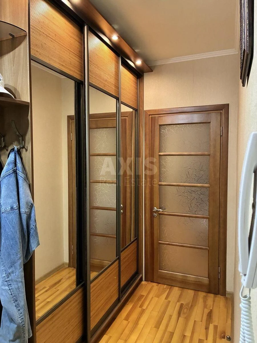 2к квартира ул. Бориспольская 67080017