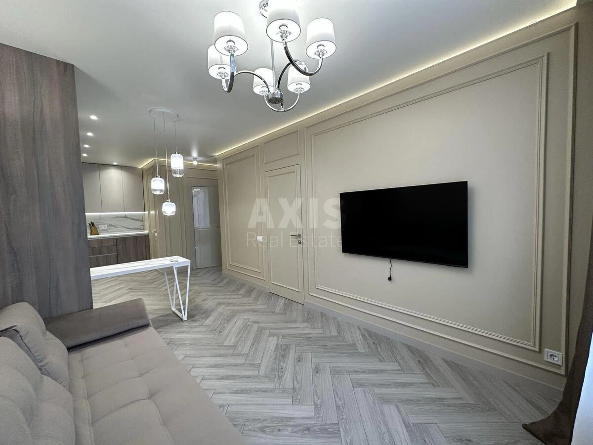 3k apartment nab. Dniprovs'ka 18А693656