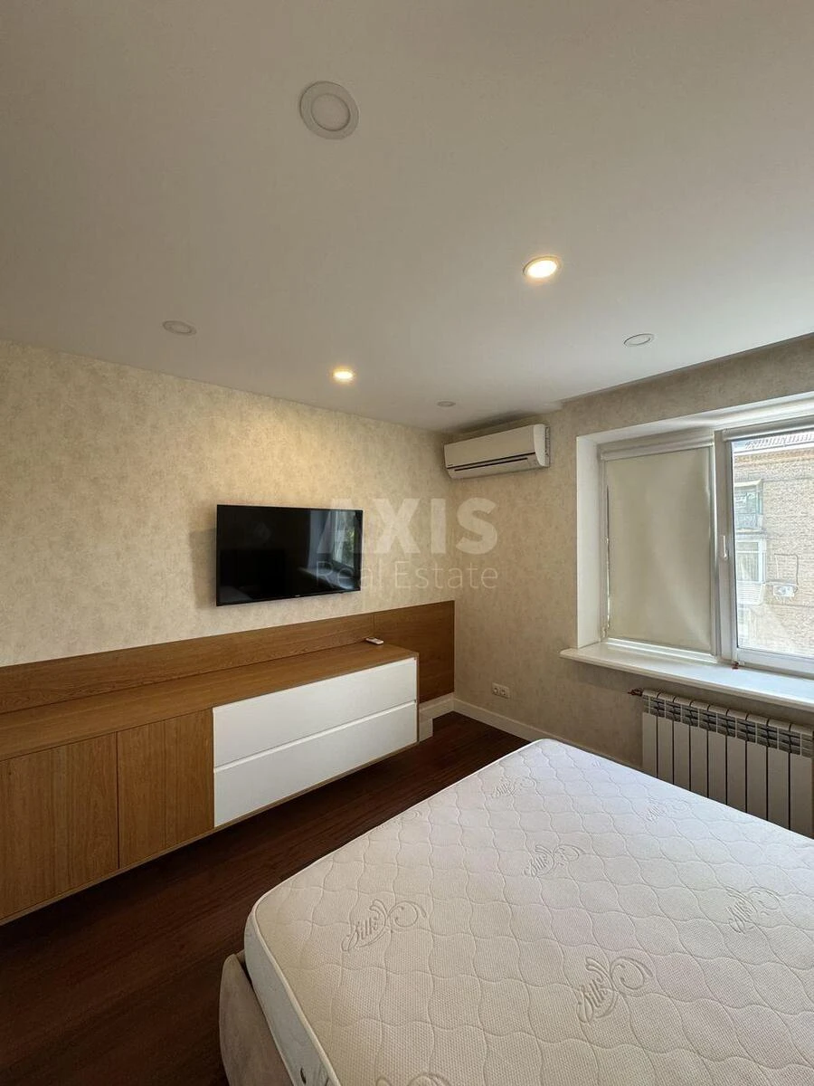3k apartment vul. Antonovycha 886986911