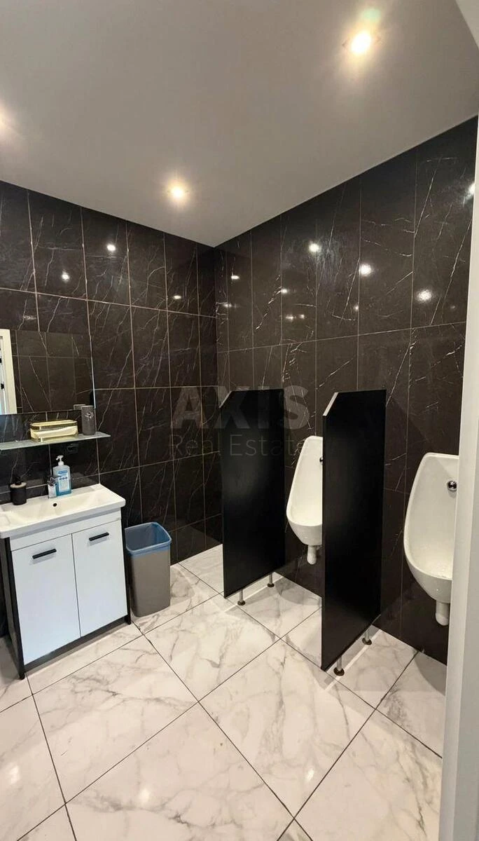 Office vul. Tovarna 1, 534m27118916
