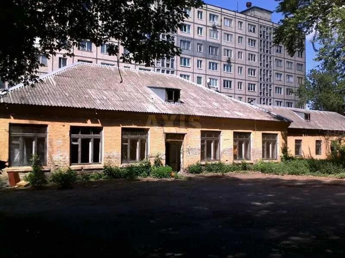 Объект торговли ул. Ушакова Николая 16, 636м268653