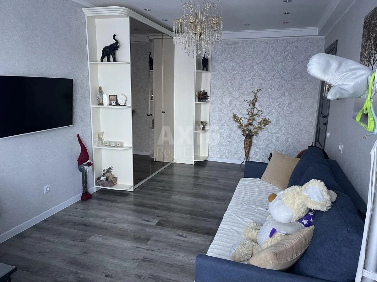 2к квартира ул. Евгения Коновальца 37711562