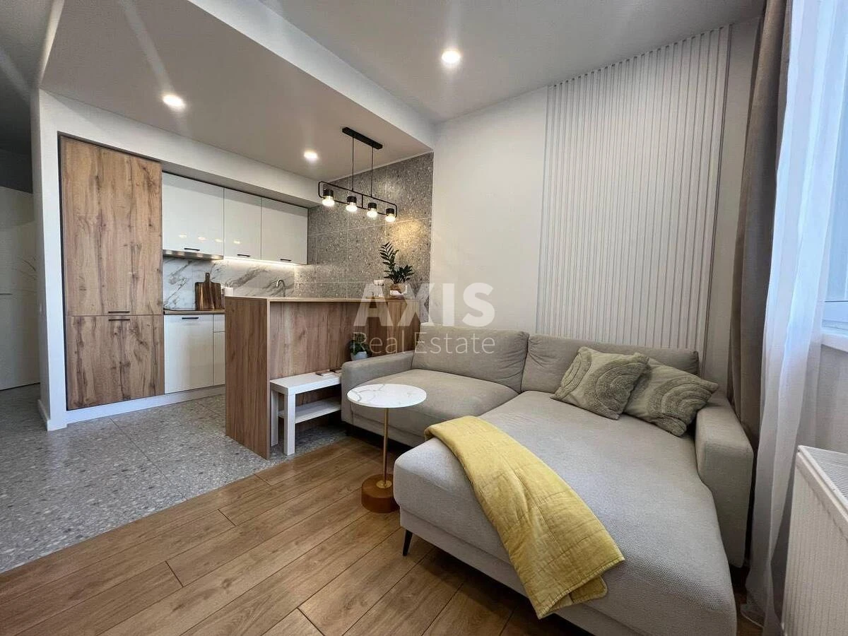 2k apartment vul. Revuc'kogo 4056258