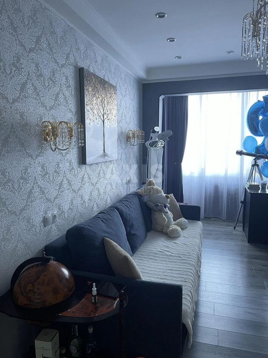 2к квартира ул. Евгения Коновальца 37711563