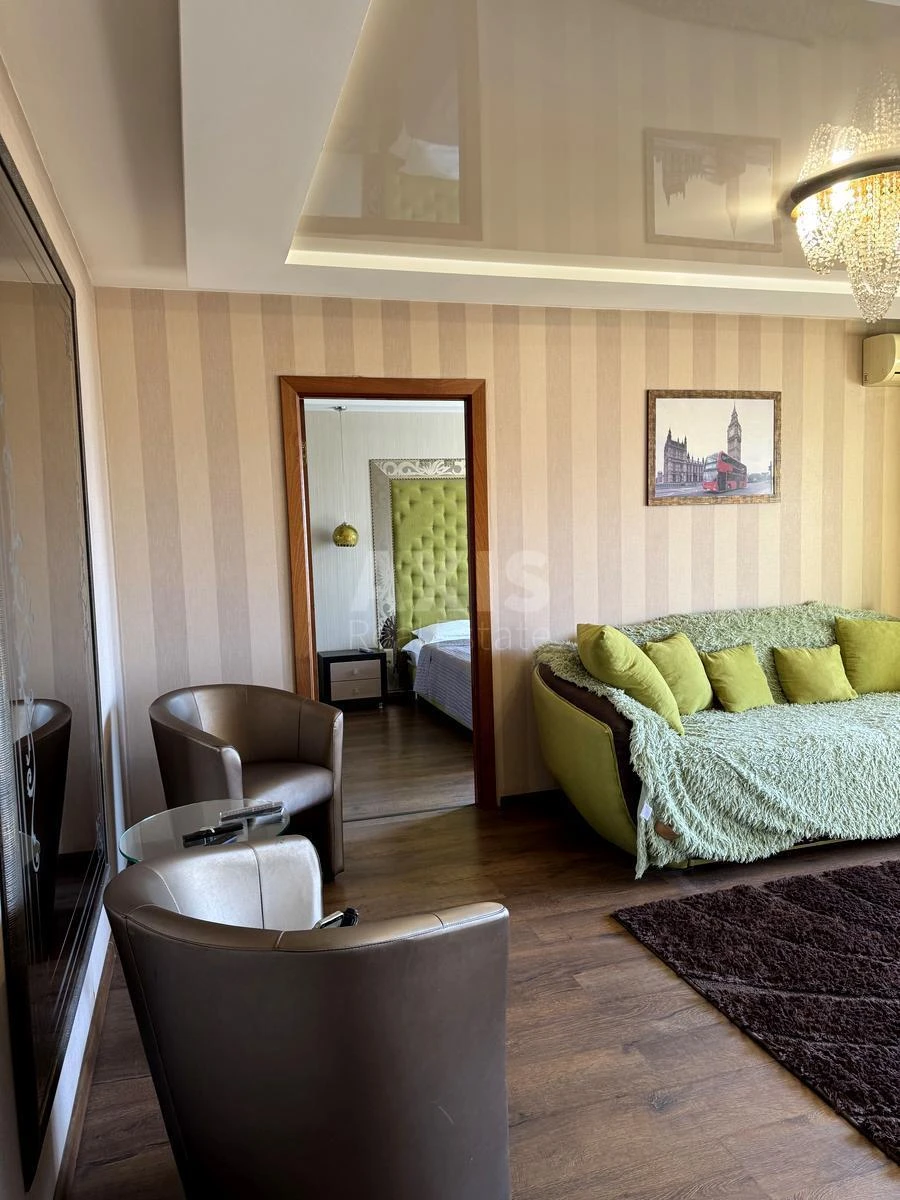 2k apartment bul. Lesi Ukrai'nky 12687133