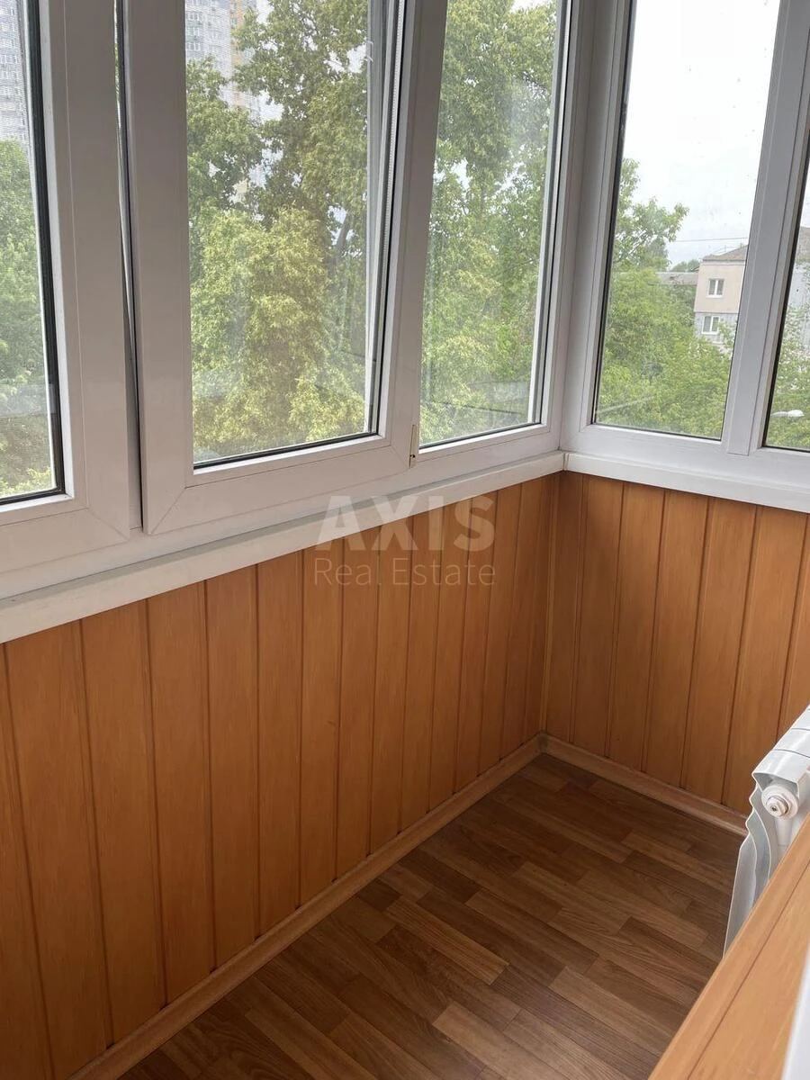2к квартира ул. Строителей 166841211