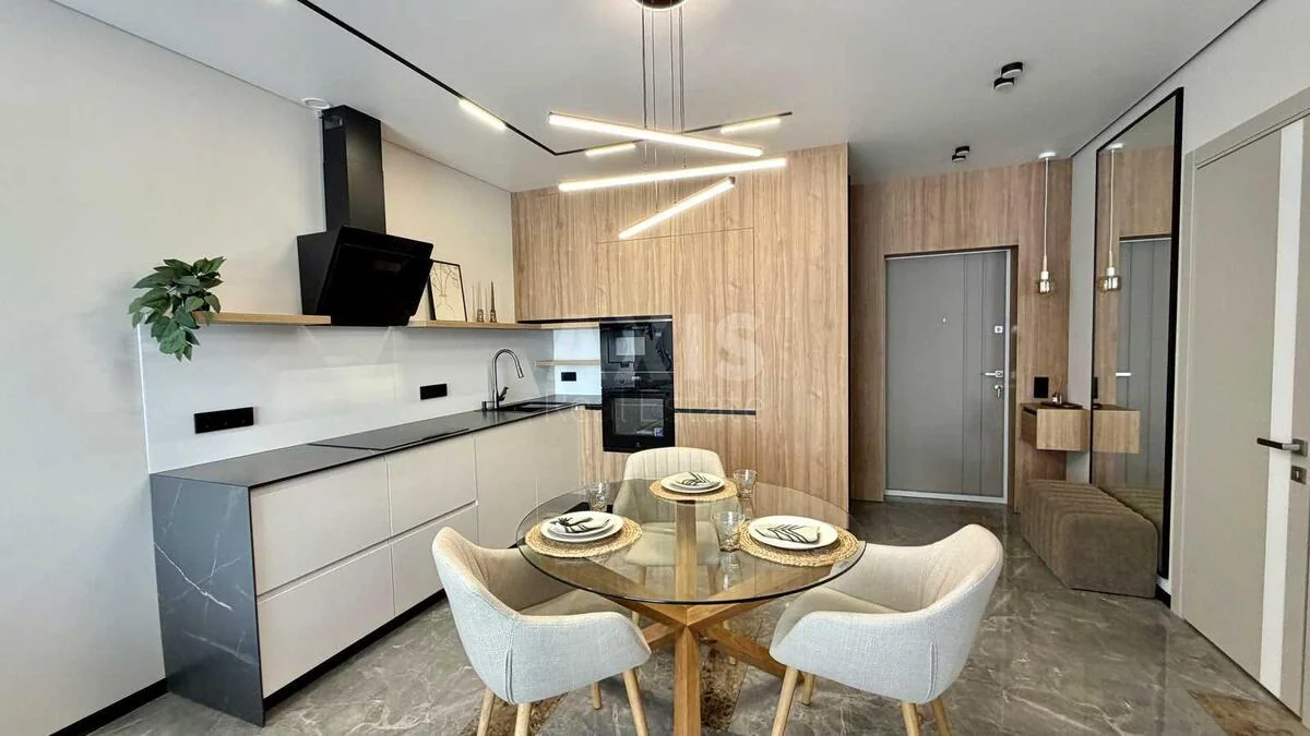 1k apartment nab. Dniprovs'ka 15Ж