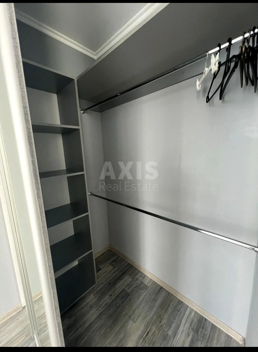 1k apartment vul. Zarichna 4702587