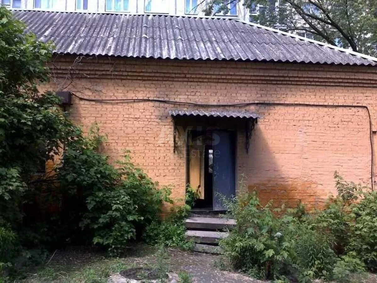Объект торговли ул. Ушакова Николая 16, 636м2686533