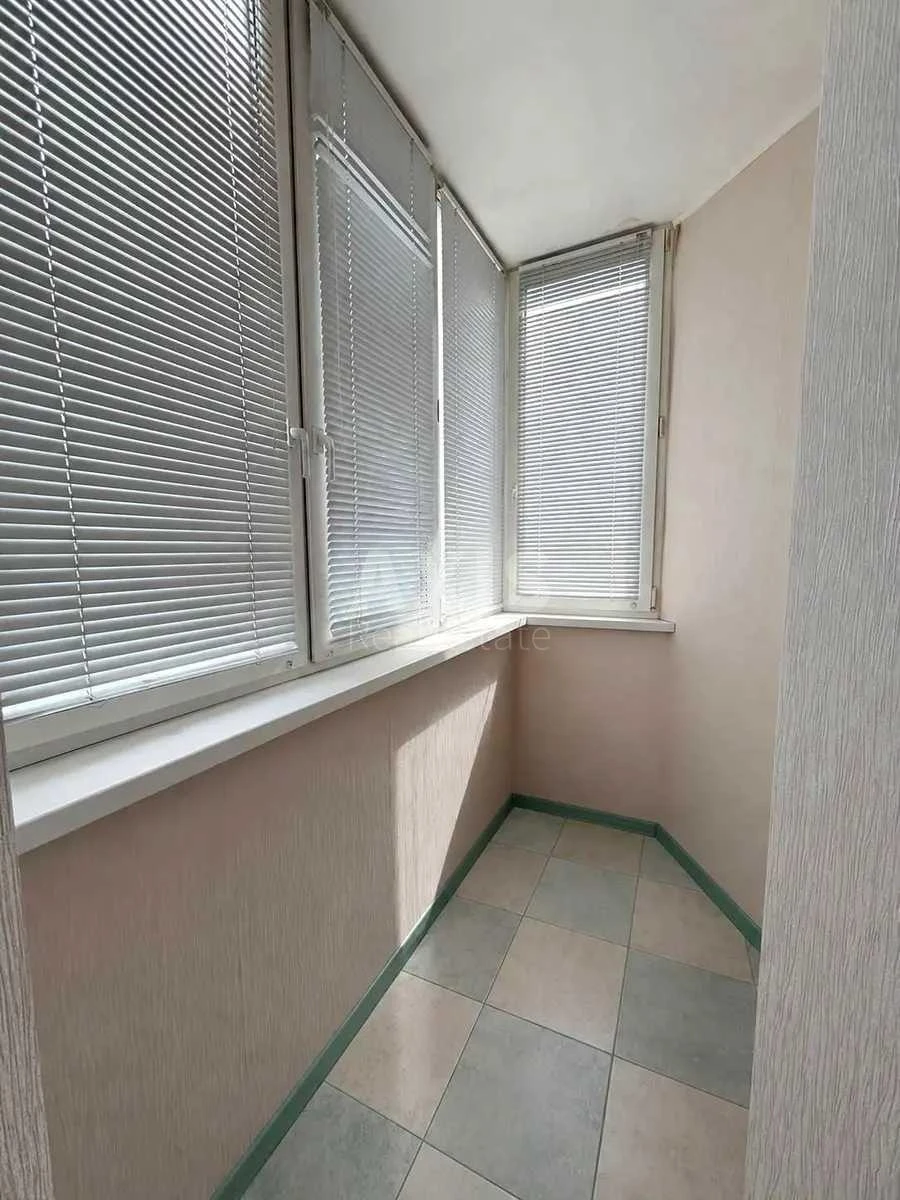 2к квартира бул. Верховного Совета 21А7006114
