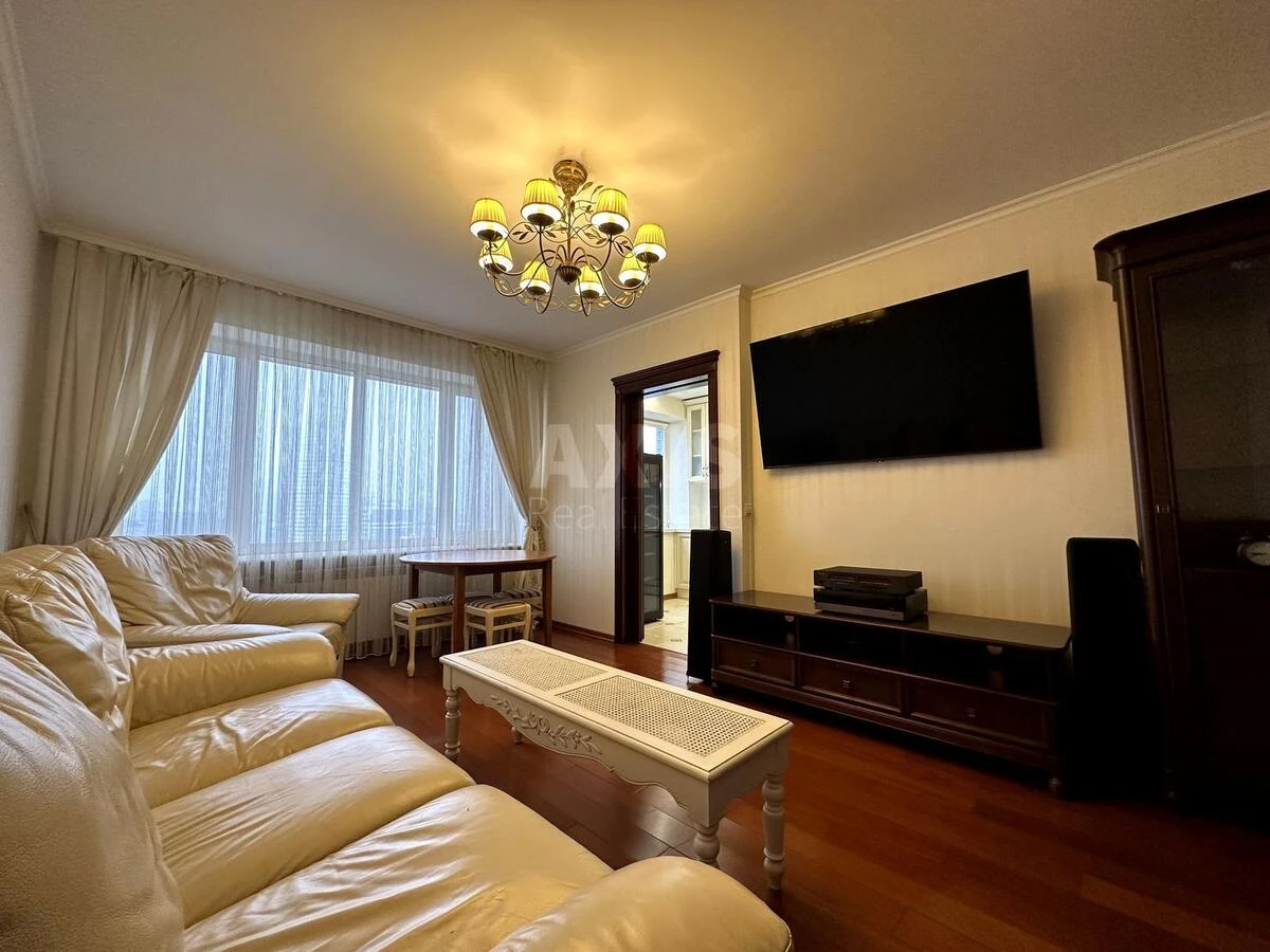 3k apartment prov. Vynogradnyj 1/11688400