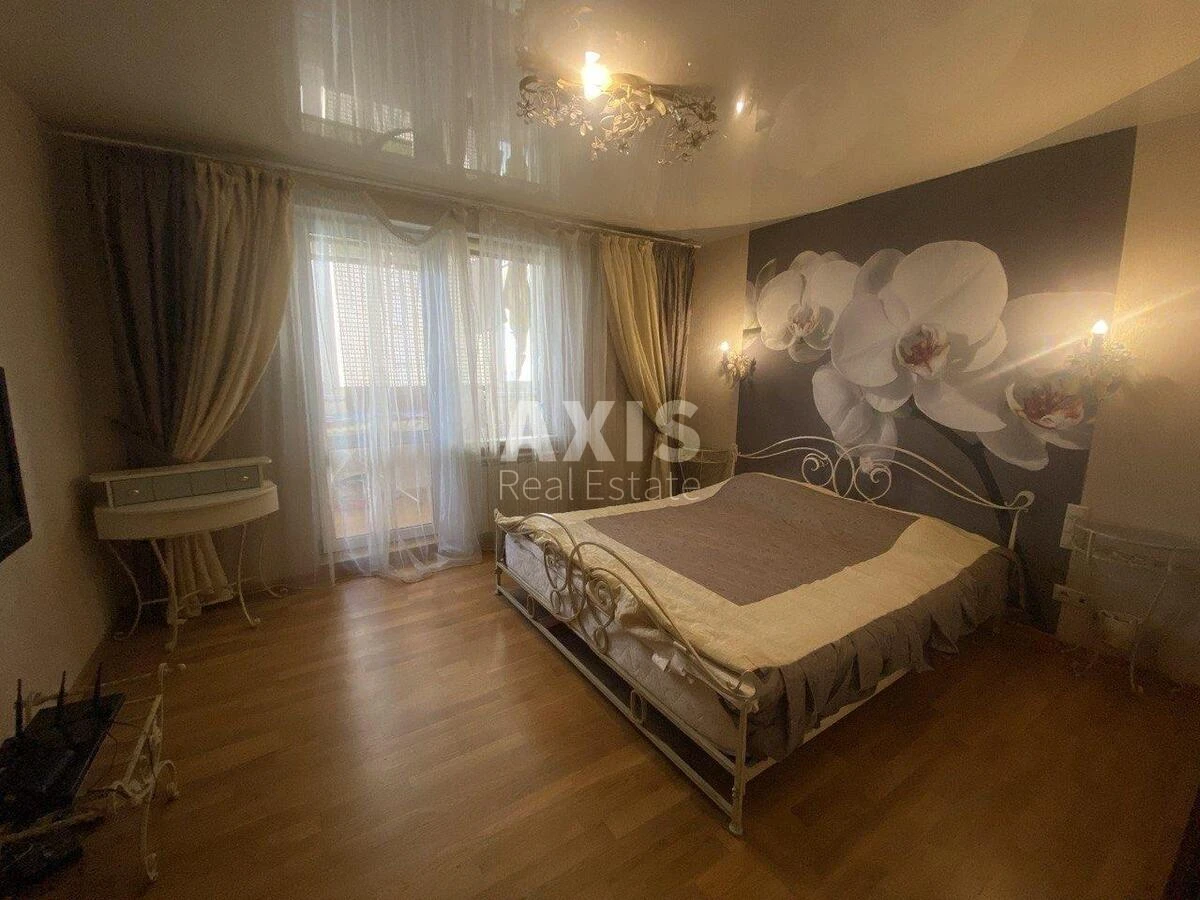 3к квартира бул. Дарницкий 8577695