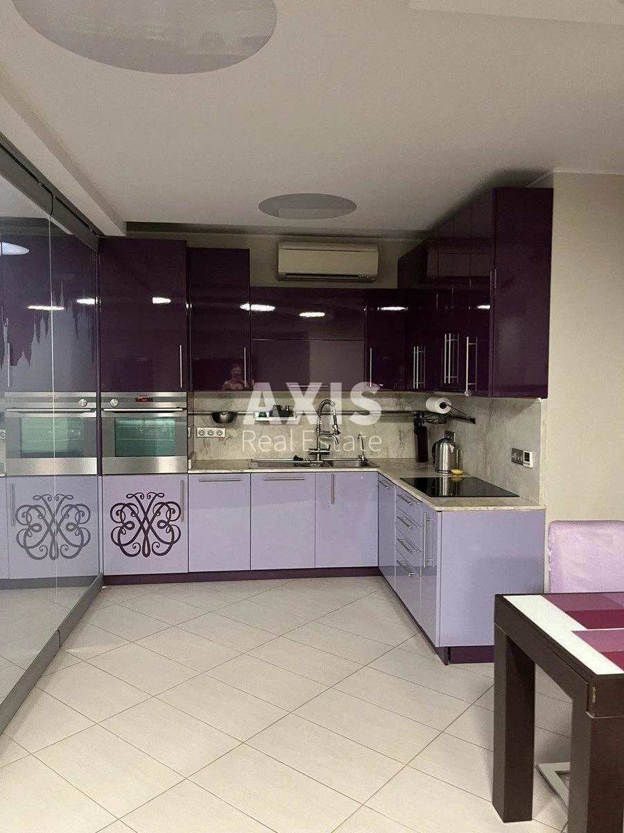 3k apartment nab. Dniprovs'ka 141105