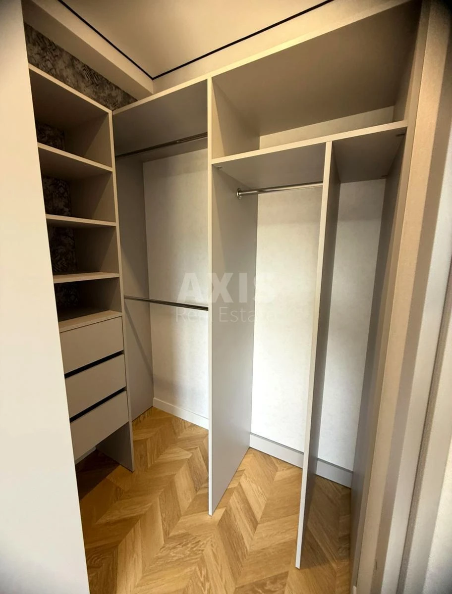2к квартира ул. Михаила Максимовича 246576521