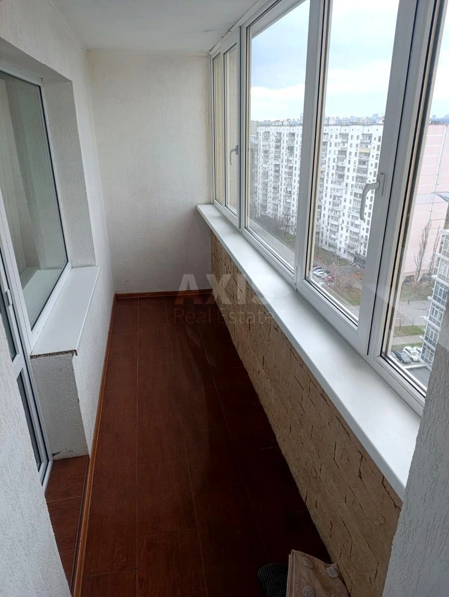 3к квартира бул. Дарницкий 86818310
