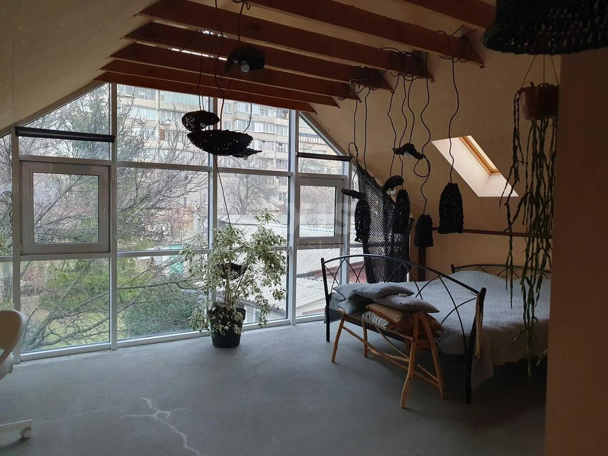 Дoм ул. Клиническая, 65м2, город Киев