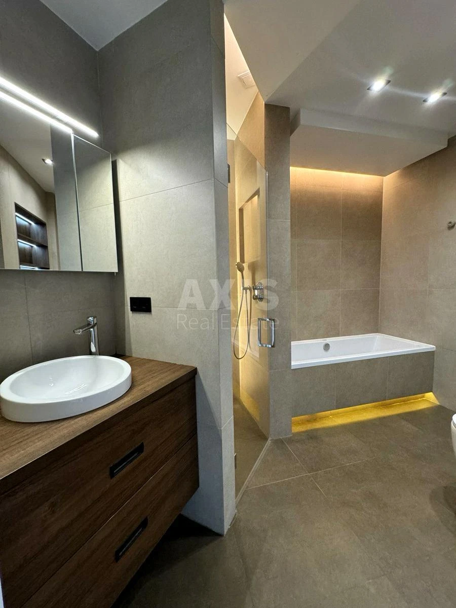 2к квартира ул. Липковского Василия Митрополита 16В6772618
