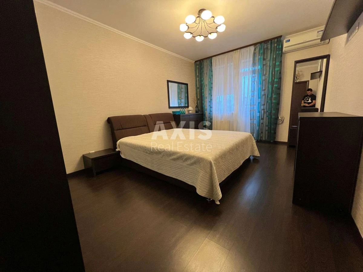 2k apartment vul. Borshhagivs'ka one hundred and fifty-two A286564