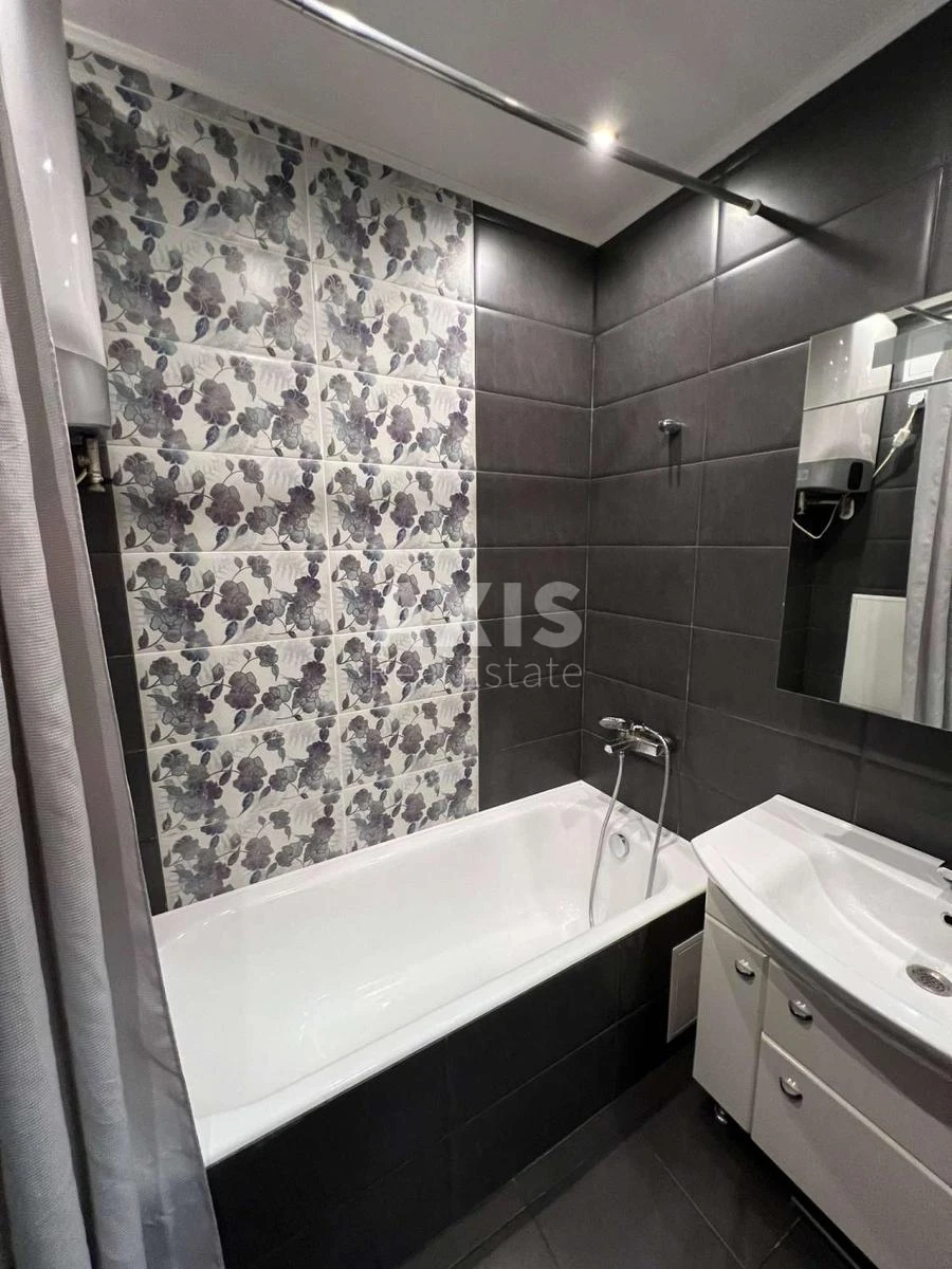 2к квартира ул. Борщаговская 152 А286565