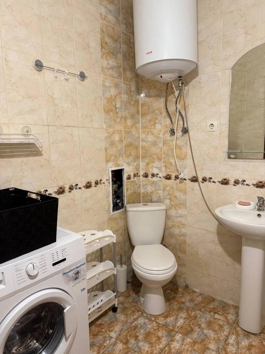 1k apartment vul. Rusovoi' Sofii' 36675011