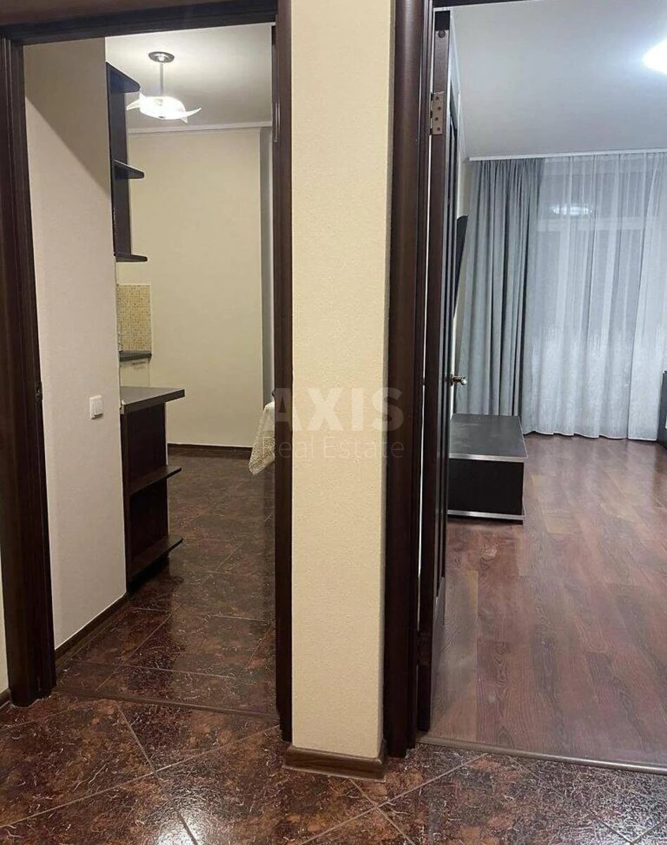 1k apartment vul. Regeneratorna 4, корп. 1623685
