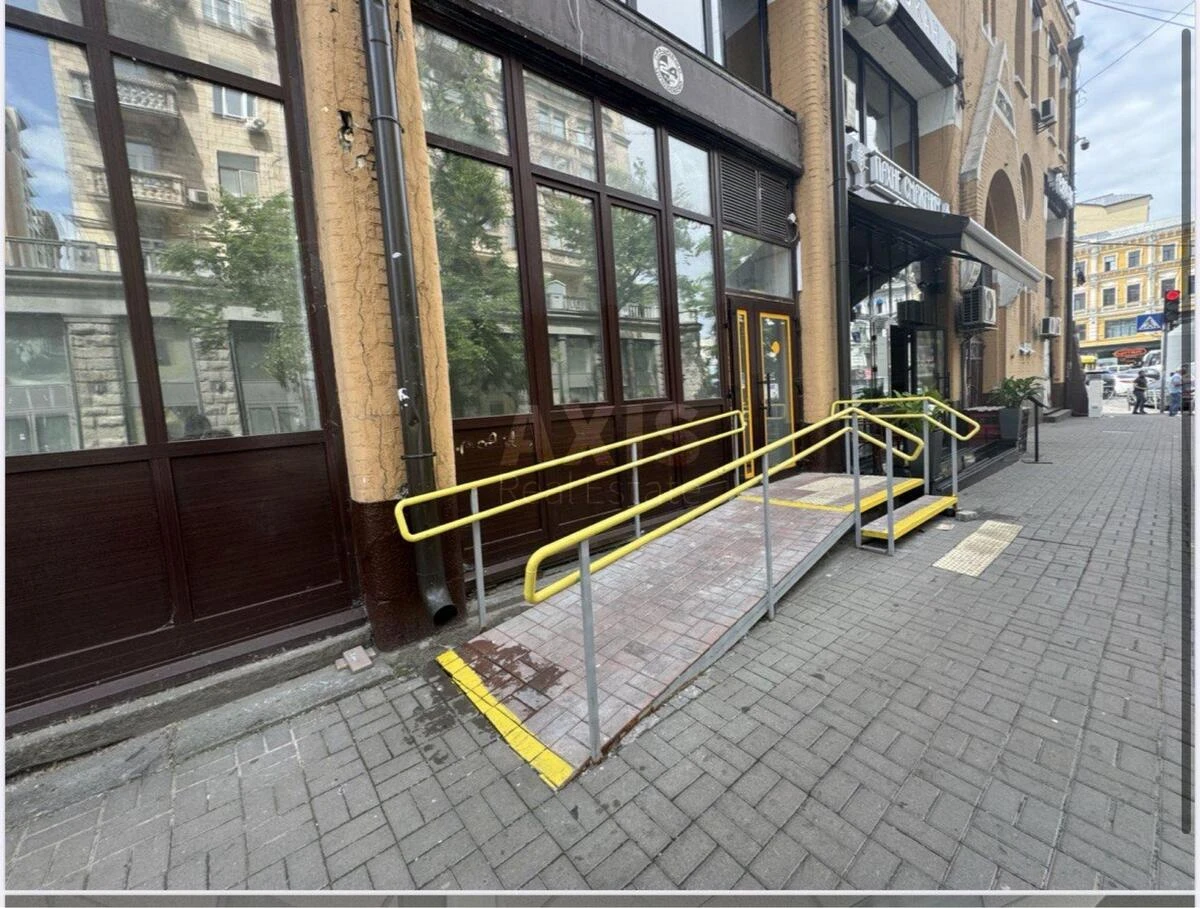 Trade object vul. Hreshhatyk 29/1, 85m2685261