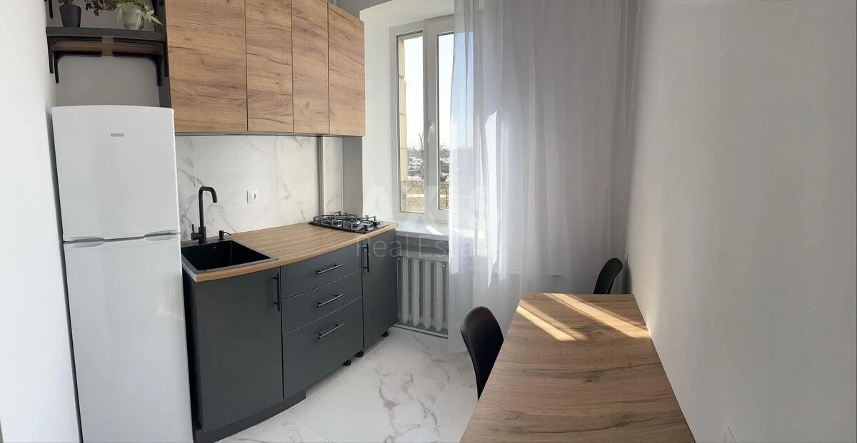 1k apartment vul. Zdolbunivs'ka 1701160