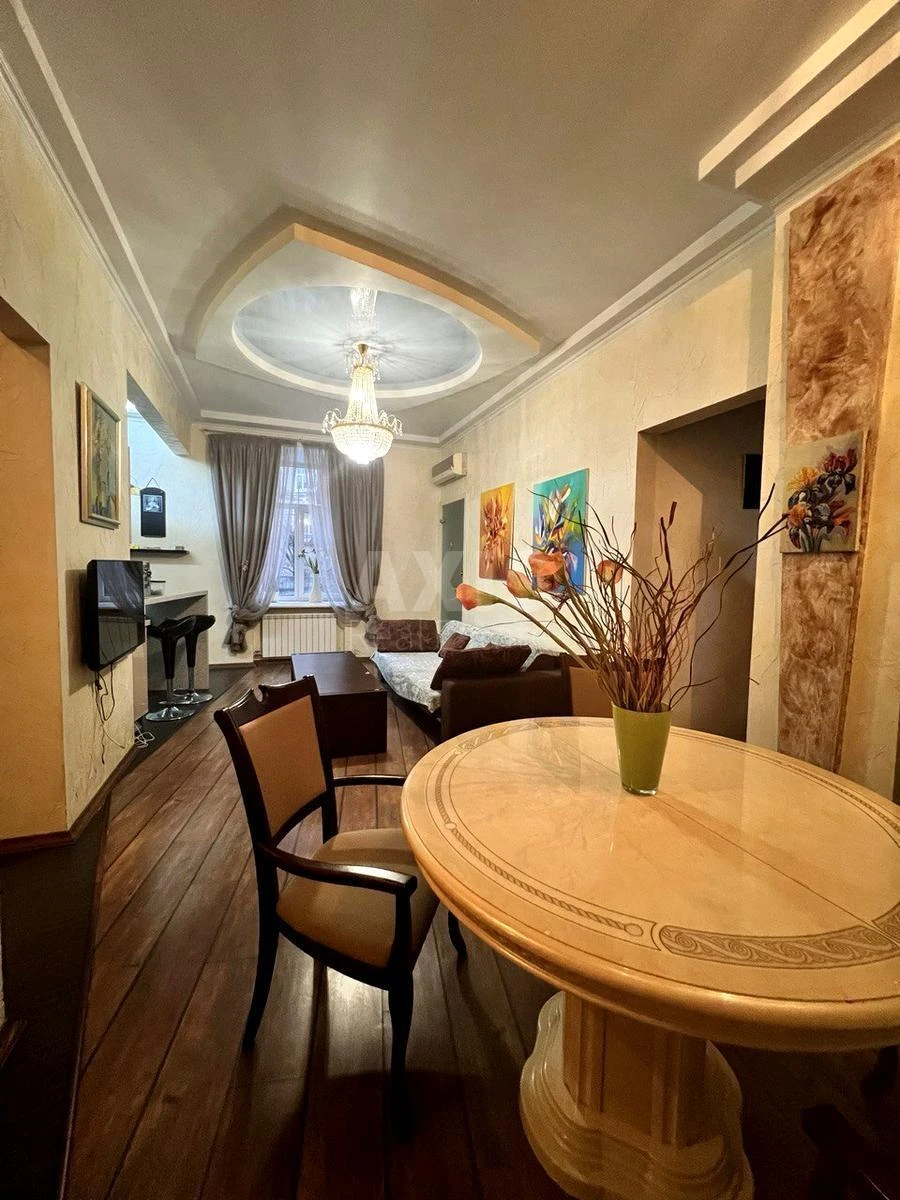 4k apartment vul. Hreshhatyk 25654842