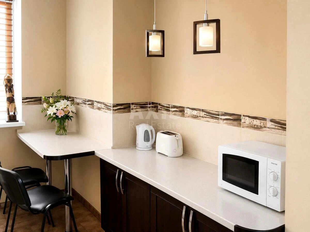 4k apartment vul. Myshugy Oleksandra 12688941