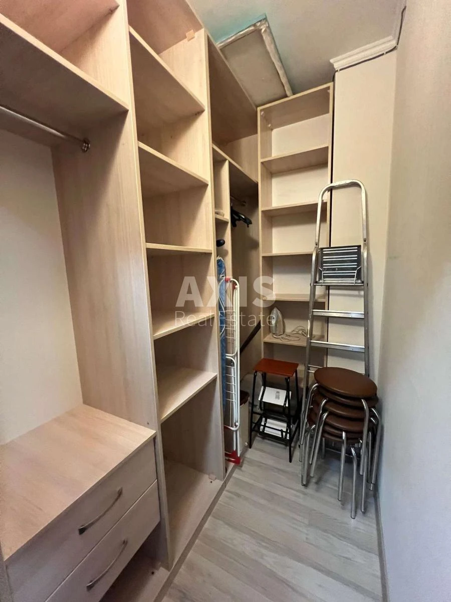 2к квартира ул. Борщаговская 152 А286566