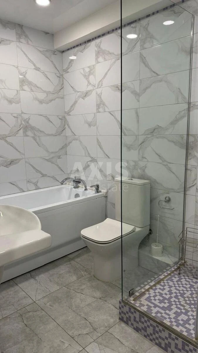 2к квартира ул. Василия Тютюнника 37/1710868