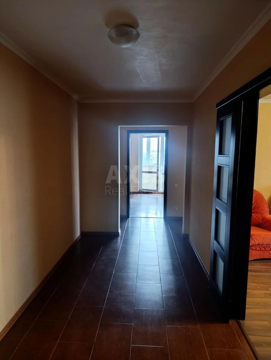 3к квартира бул. Дарницкий 86818314