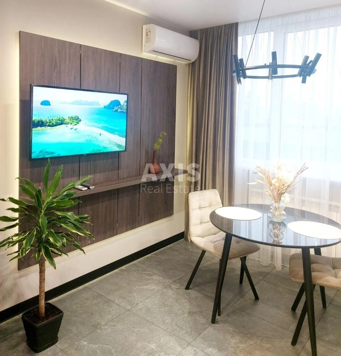 1k apartment vul. Sverstjuka Jevgena 4499890