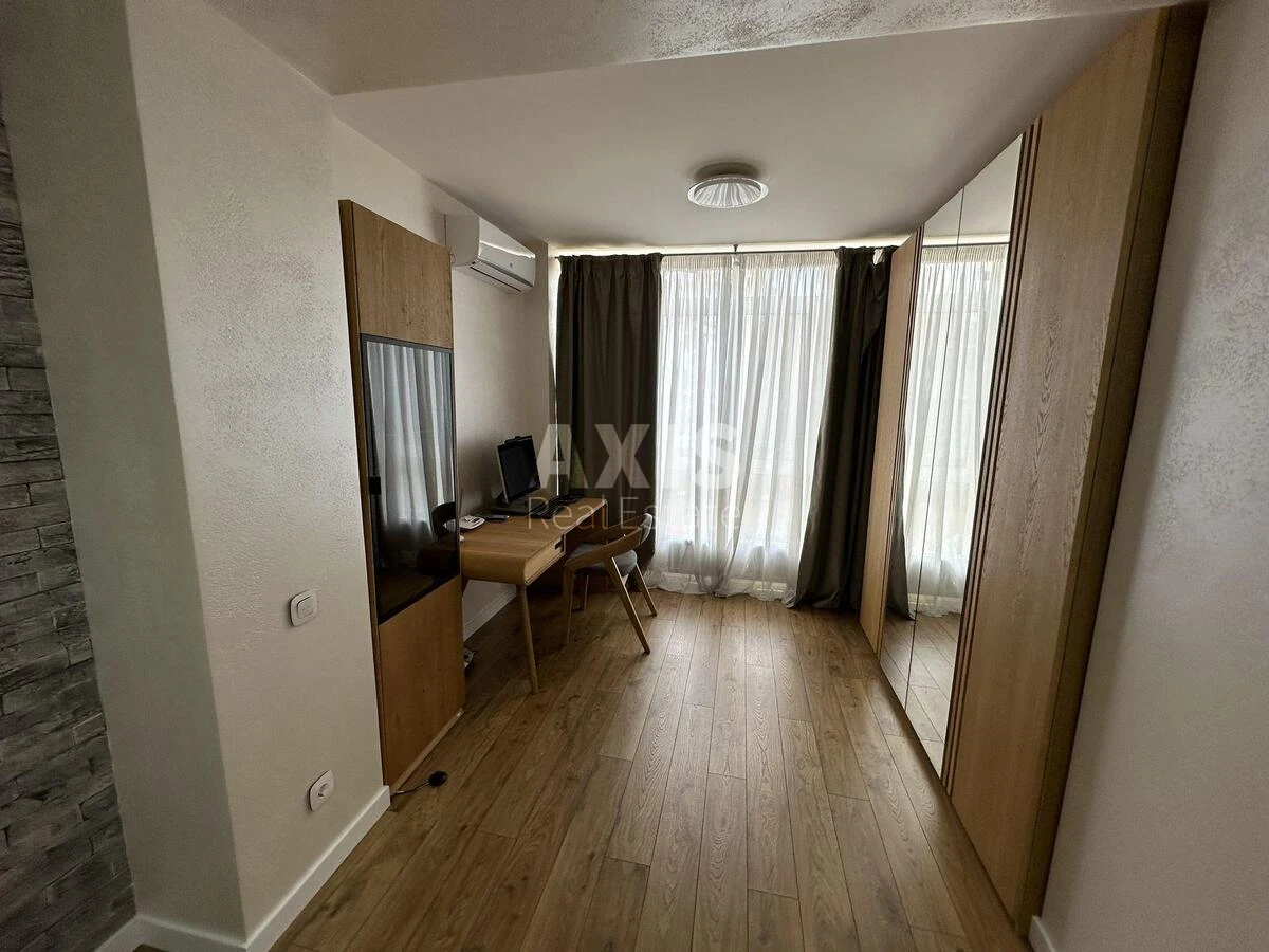 2k apartment vul. Radystiv 32587719