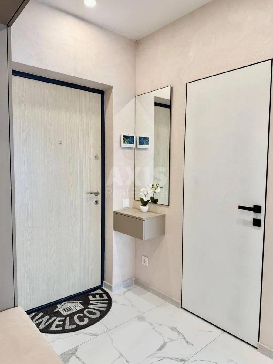 2k apartment vul. Myhajla Maksymovycha 246919220