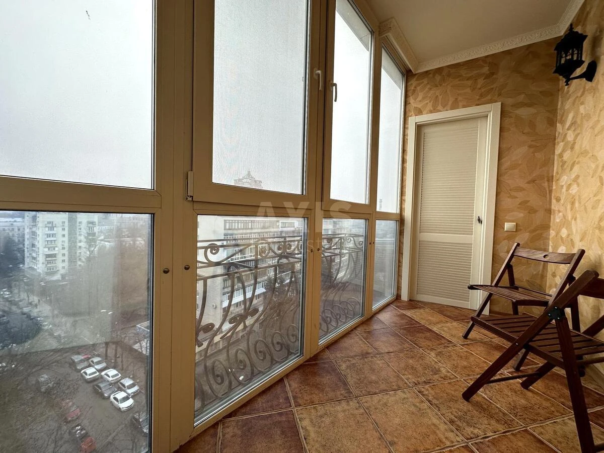 3k apartment prov. Vynogradnyj 1/11688406