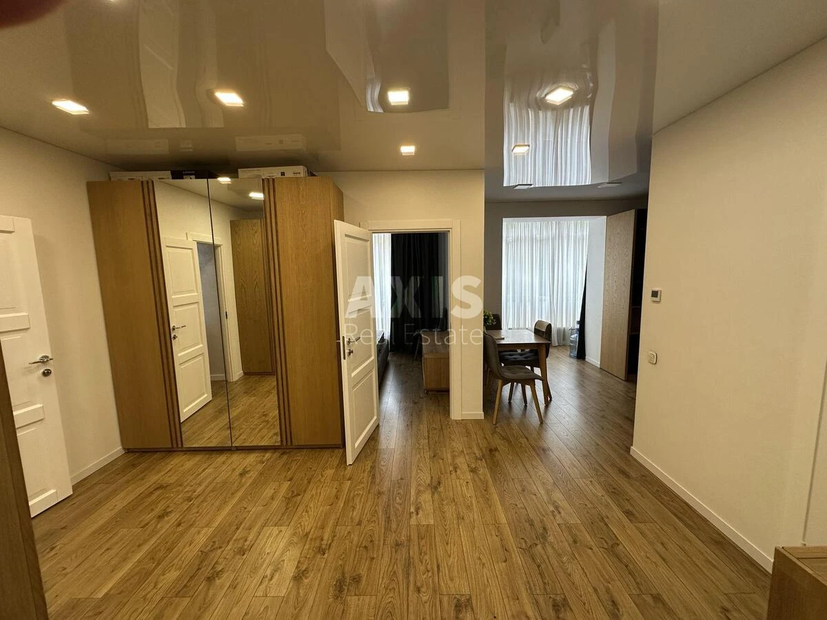 2k apartment vul. Radystiv 32587715