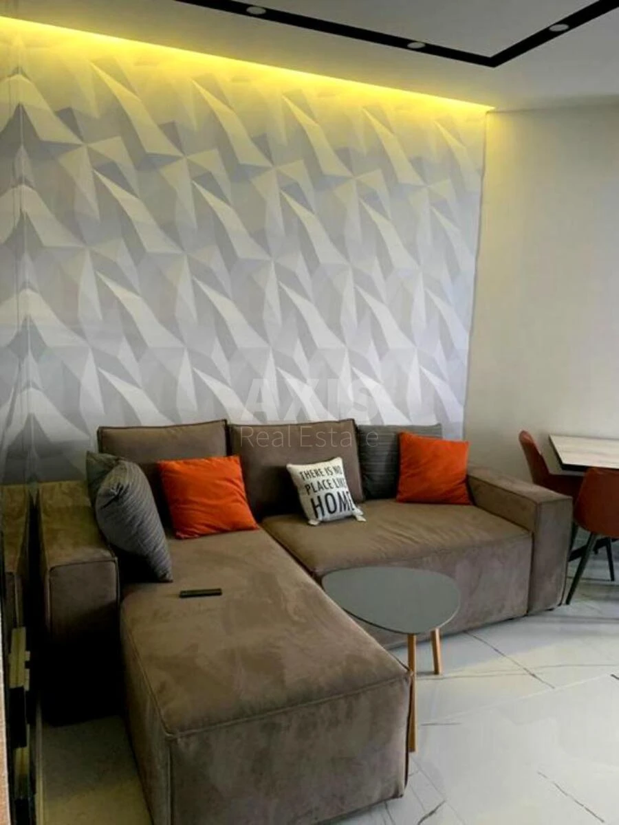 1k apartment prov. Laboratornyj 76899621