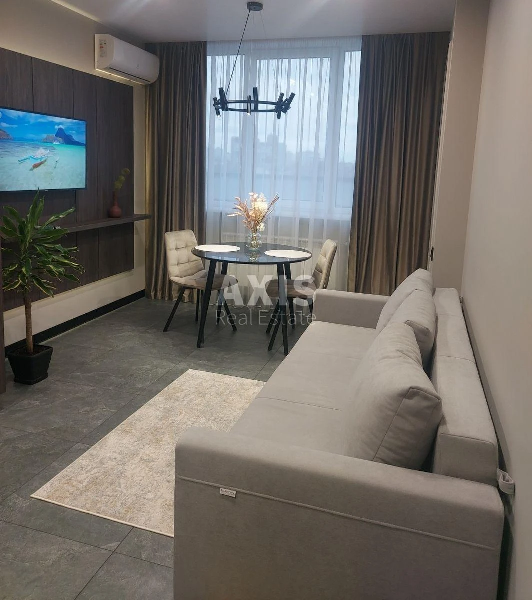 1k apartment vul. Sverstjuka Jevgena 4499891