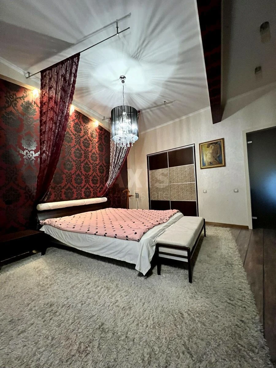 4к квартира ул. Крещатик 25654845