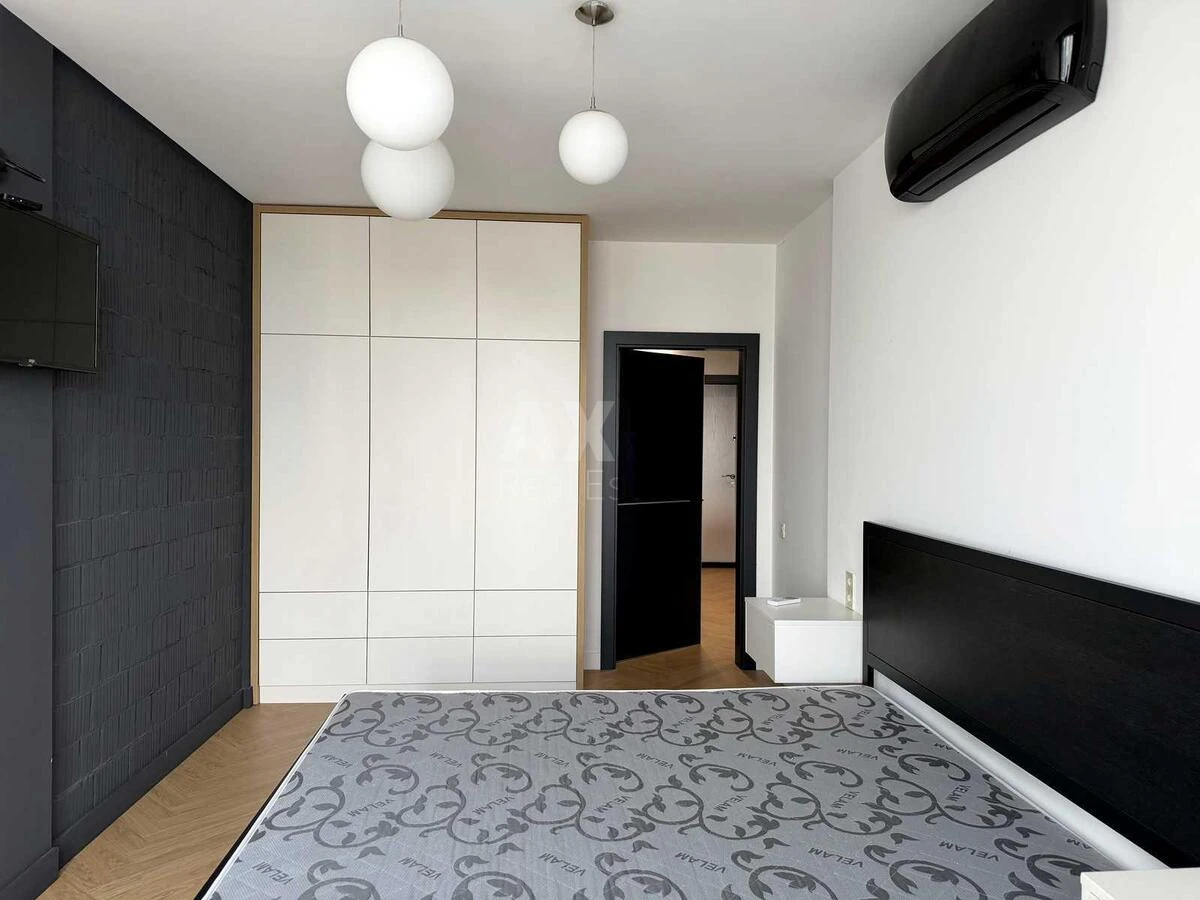 1к квартира пр-т Берестейский 5В705384