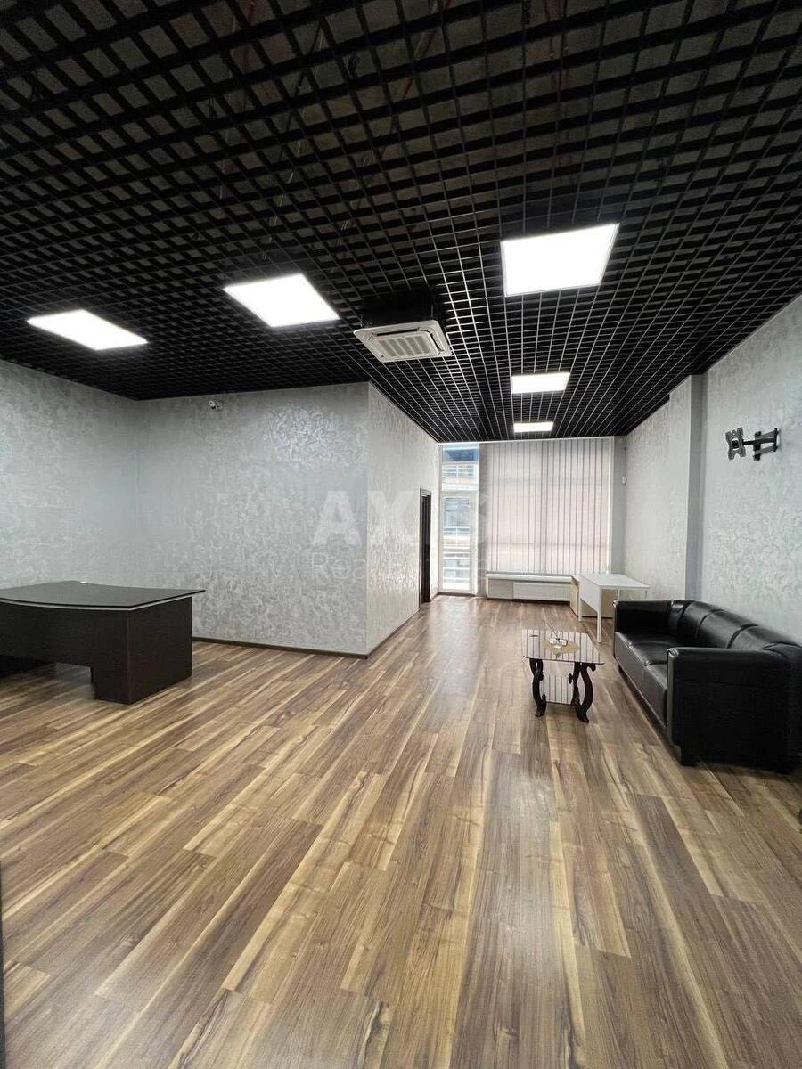 Офис ул. Евгения Коновальца 36Д, 60м2710360