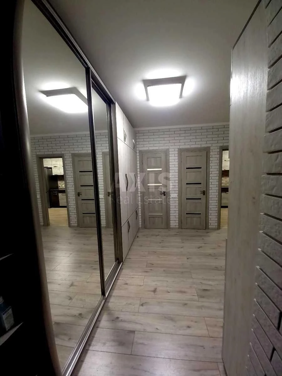 2к квартира пр-т Соборности 30А7126612