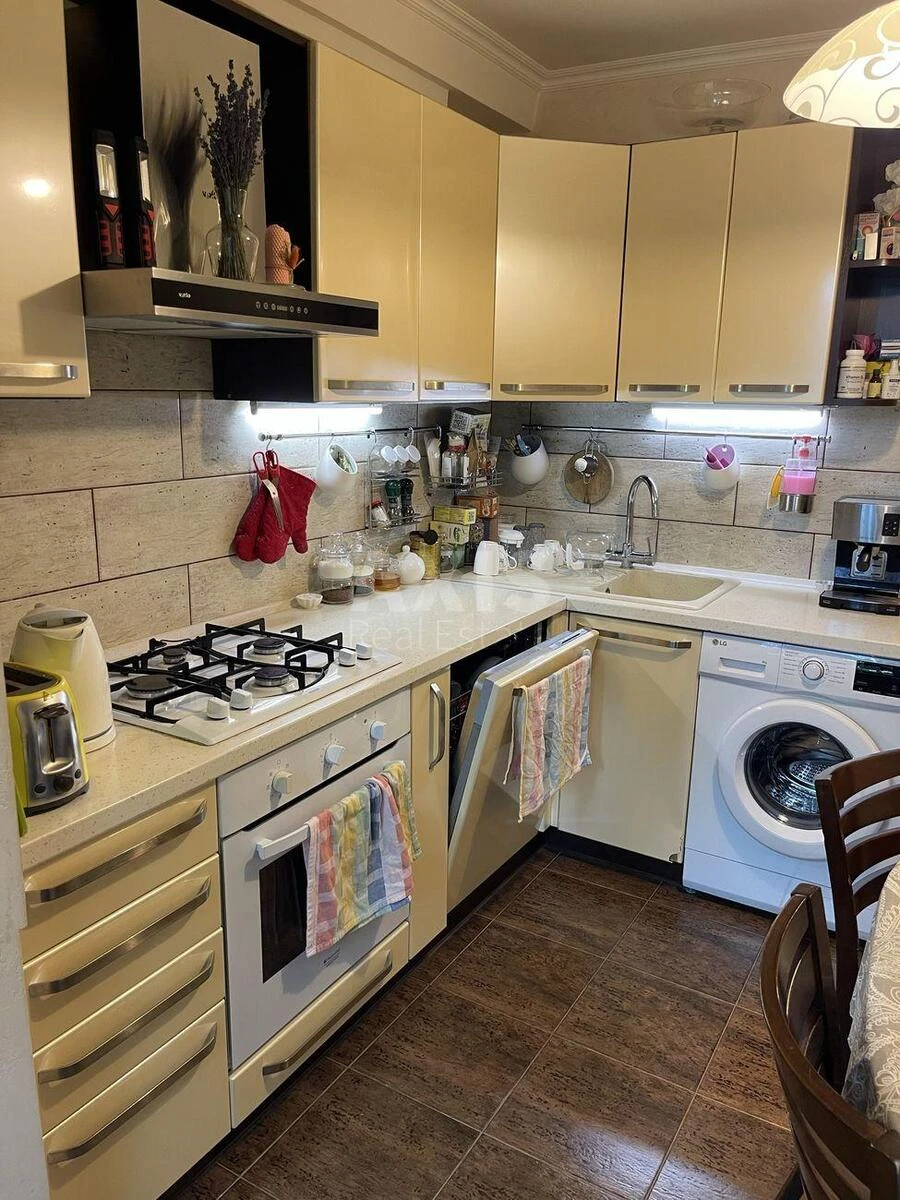 3k apartment vul. Zodchyh 3468730