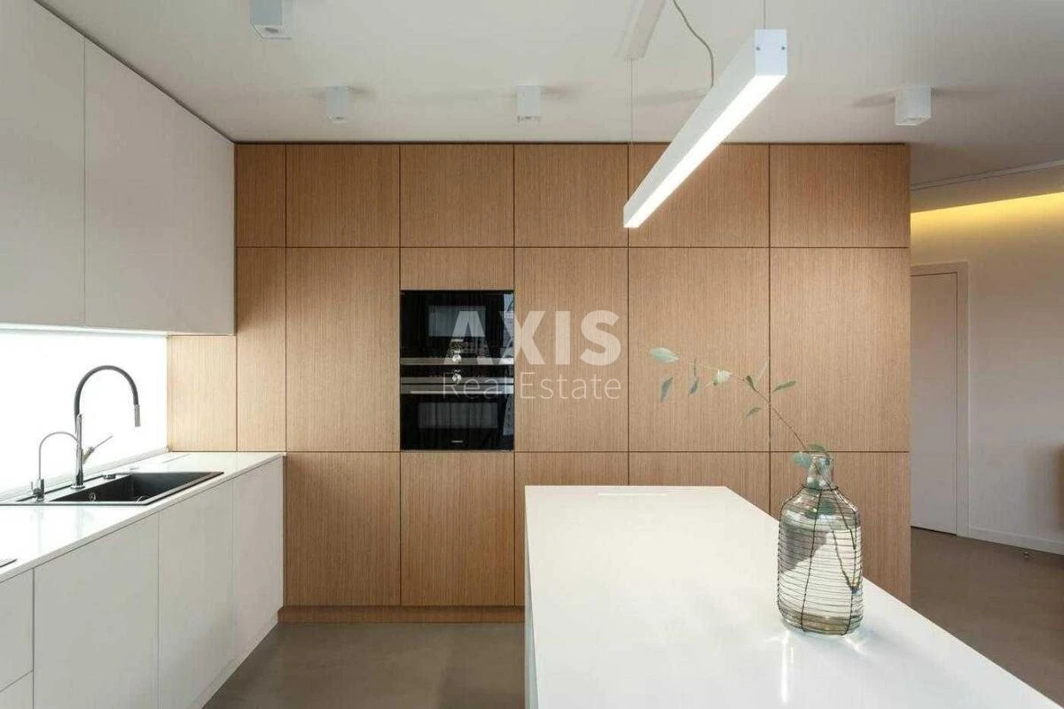 4k apartment vul. Lypkivs'kogo Vasylja Mytropolyta 16G67452