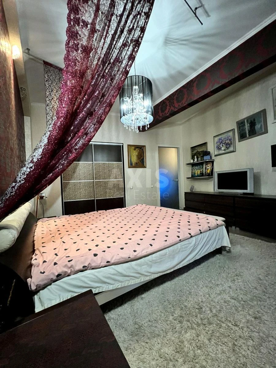 4k apartment vul. Hreshhatyk 25654847