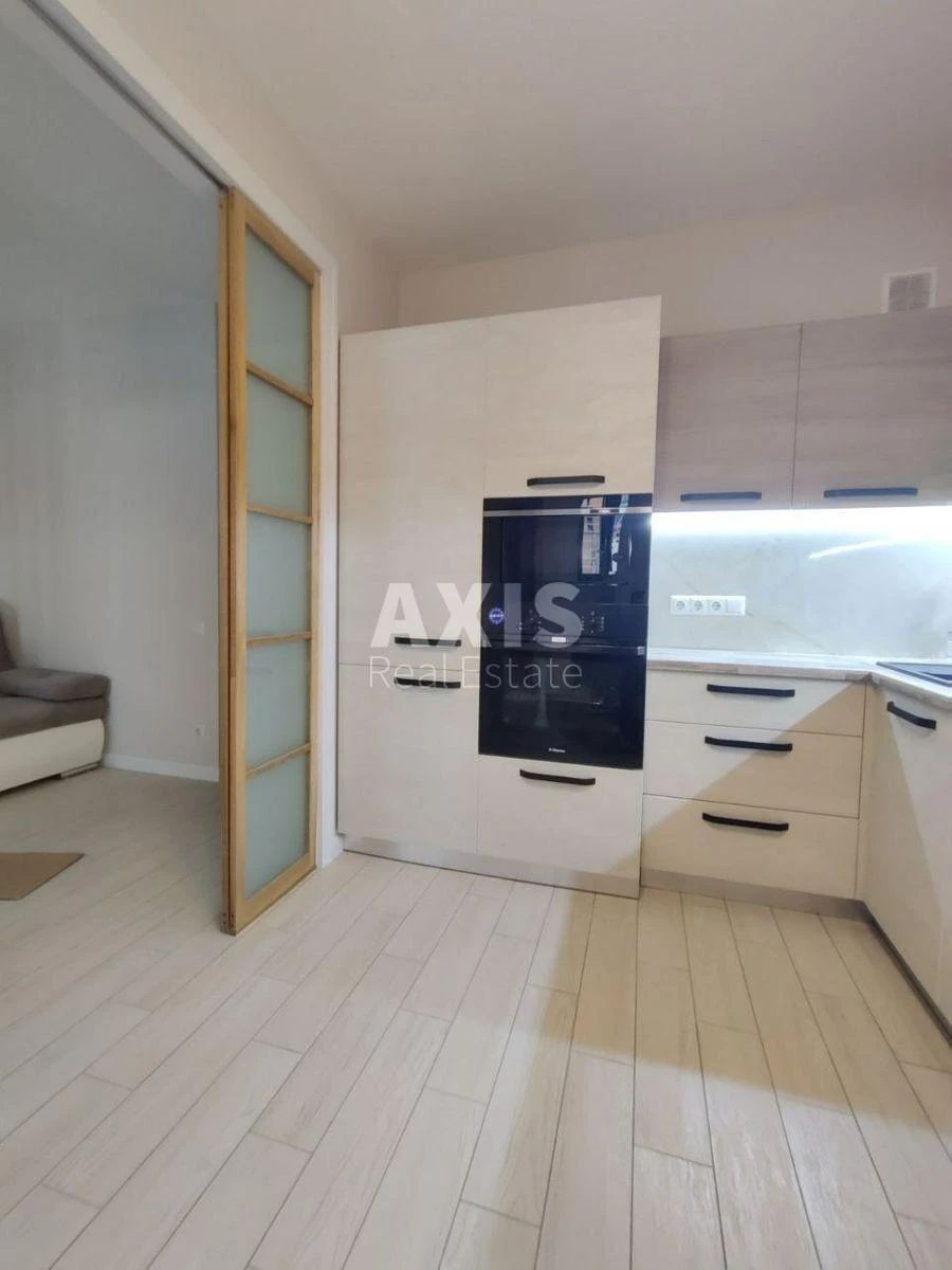 1k apartment vul. Glybochyc'ka 13570810