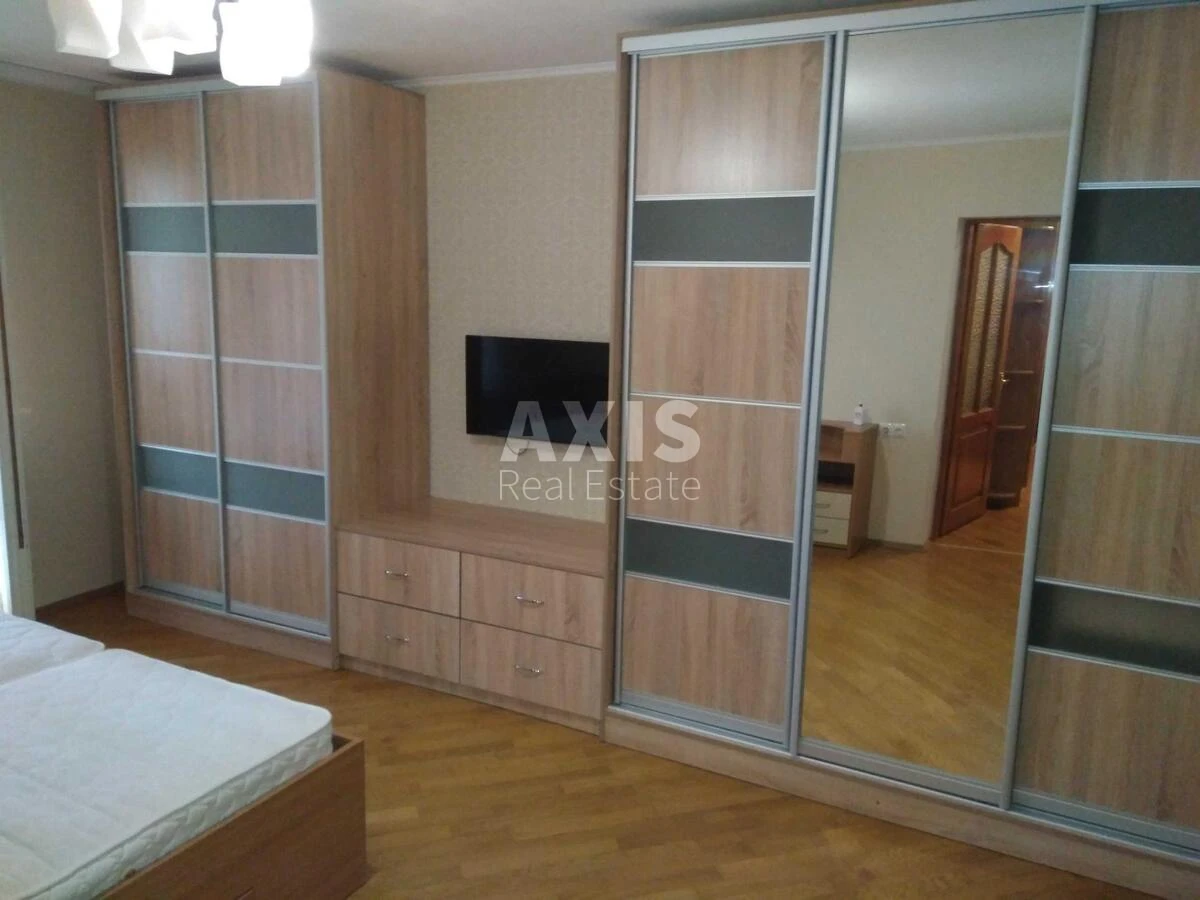 3к квартира пр-т Оболонский 34/1686093