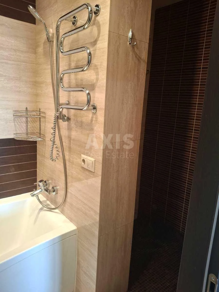 3к квартира ул. Старонаводницкая 8Б7054815