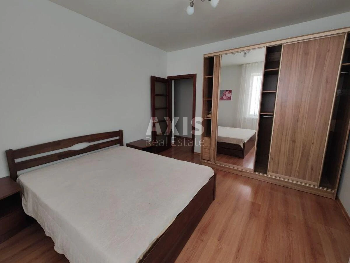 3k apartment vul. Mykil's'ko-Slobids'ka 6B669805
